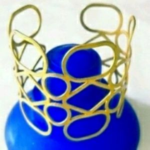 Circles Cuff Bracelet